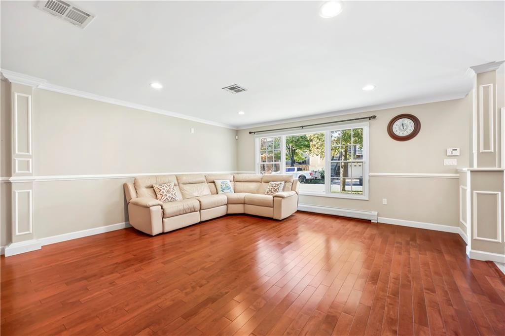 667 Yetman Avenue Tottenville Staten Island NY 10307