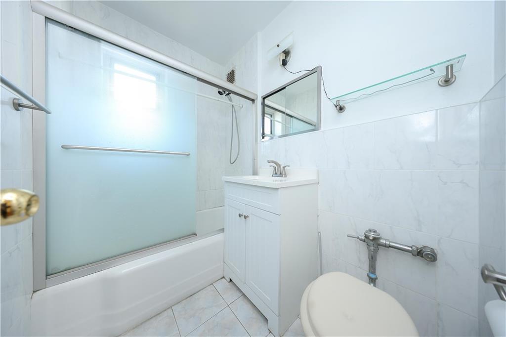 2600 East 21st Street Sheepshead Bay Brooklyn NY 11235