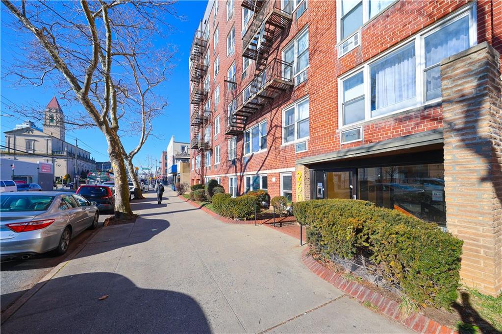 2600 East 21st Street Sheepshead Bay Brooklyn NY 11235