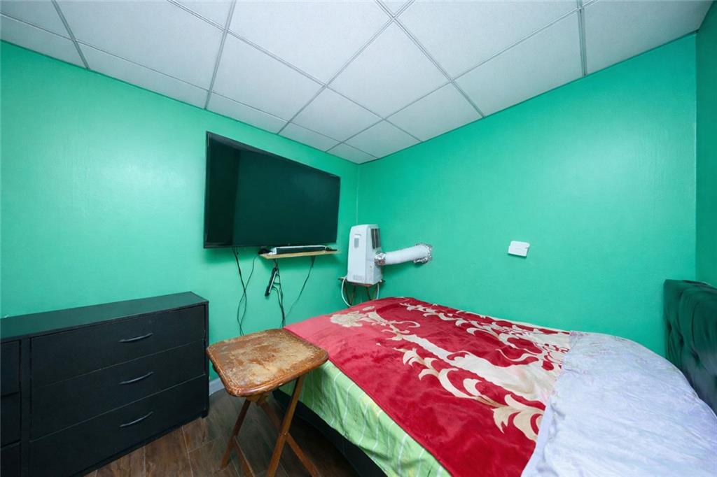 132 Saint Marys Avenue Rosebank Staten Island NY 10305