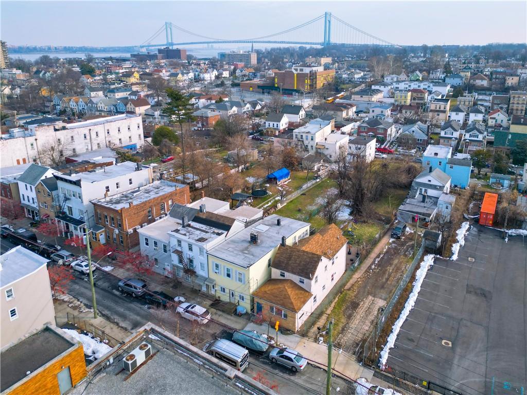 132 Saint Marys Avenue Rosebank Staten Island NY 10305