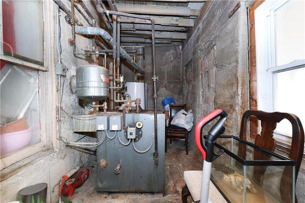 132 Saint Marys Avenue Rosebank Staten Island NY 10305