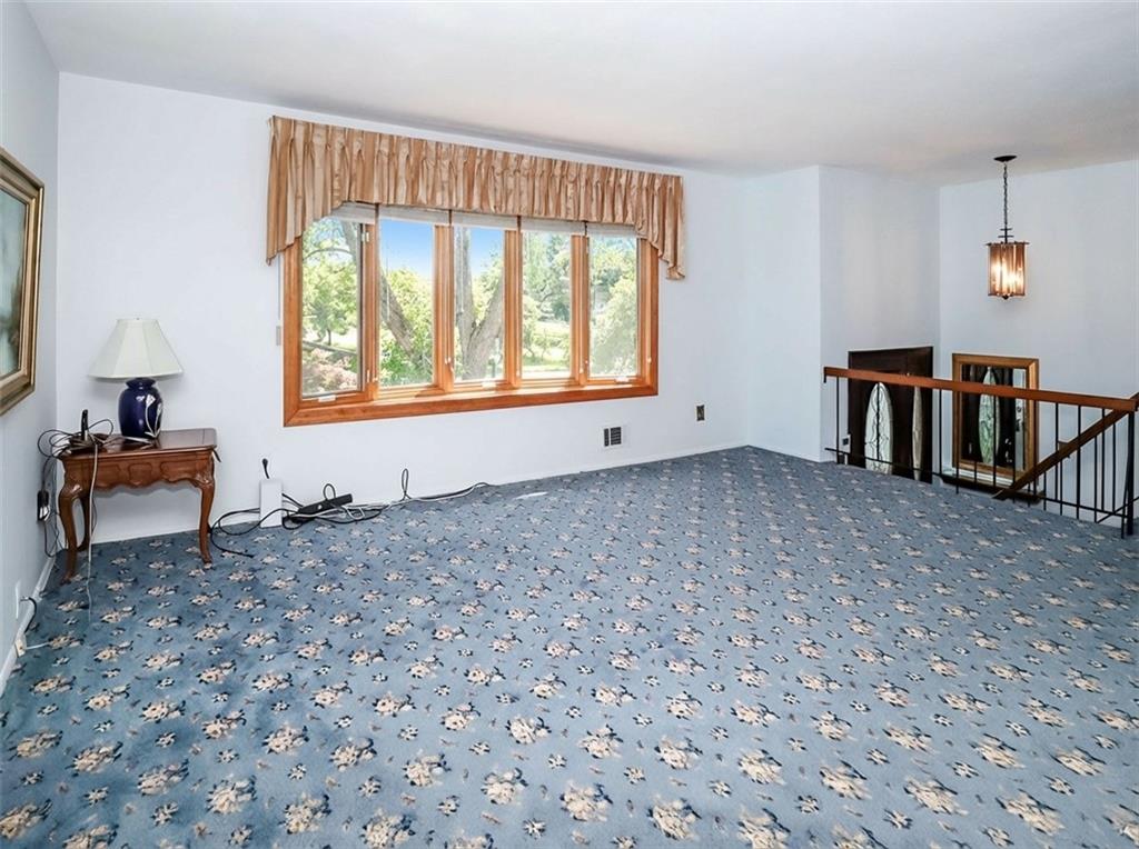 489 Oakdale Street Eltingville Staten Island NY 10312