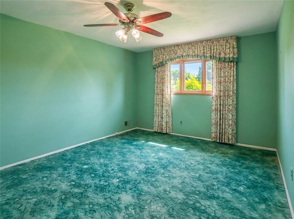 489 Oakdale Street Eltingville Staten Island NY 10312