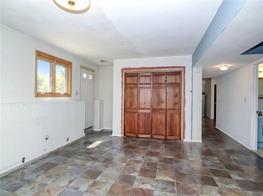 489 Oakdale Street Eltingville Staten Island NY 10312