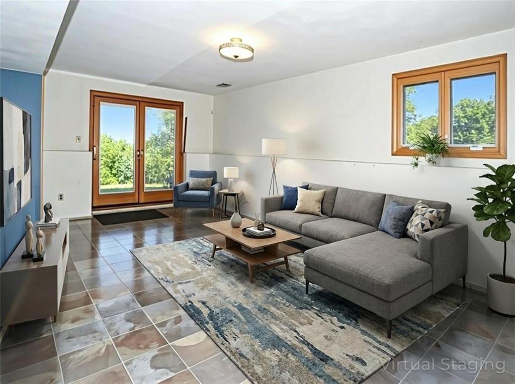 489 Oakdale Street Eltingville Staten Island NY 10312