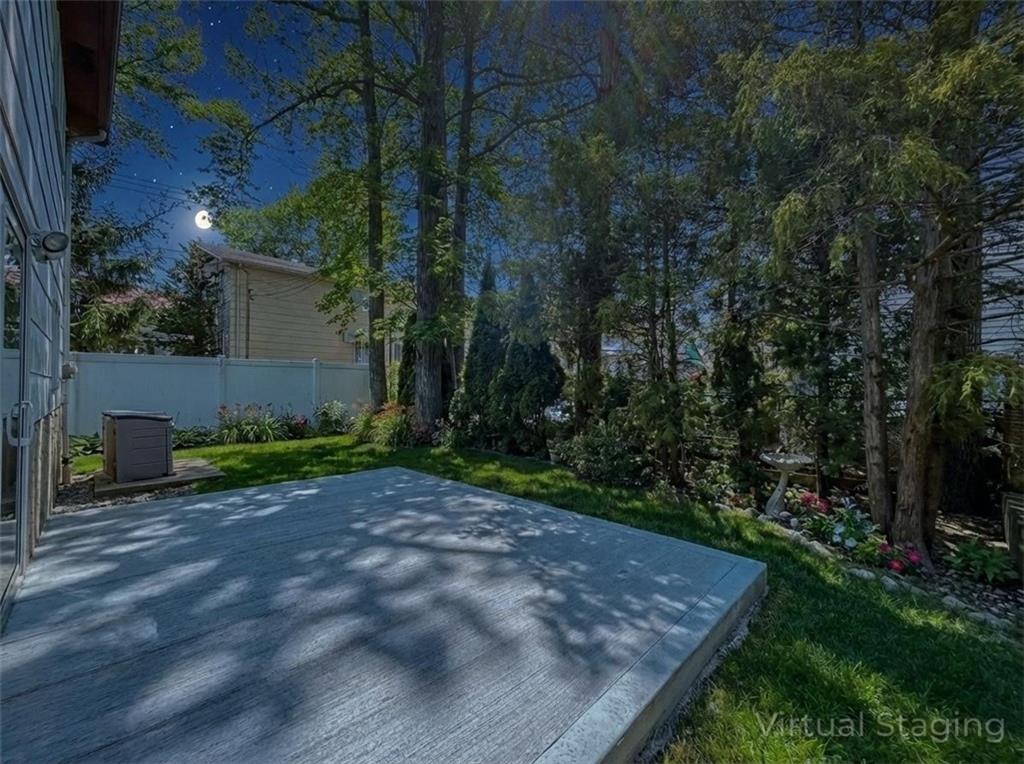 489 Oakdale Street Eltingville Staten Island NY 10312