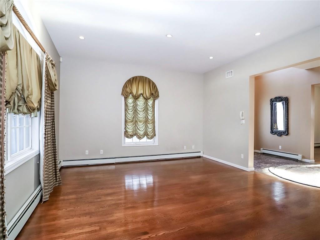 39 Hasbrouk Road Staten Island NY 10304