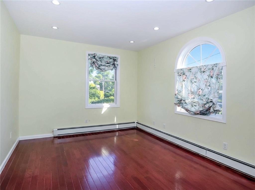 39 Hasbrouk Road Staten Island NY 10304