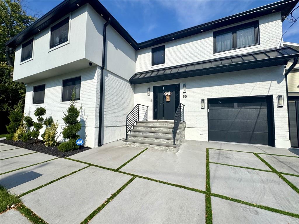 33 Gower Street Castleton Corners Staten Island NY 10314