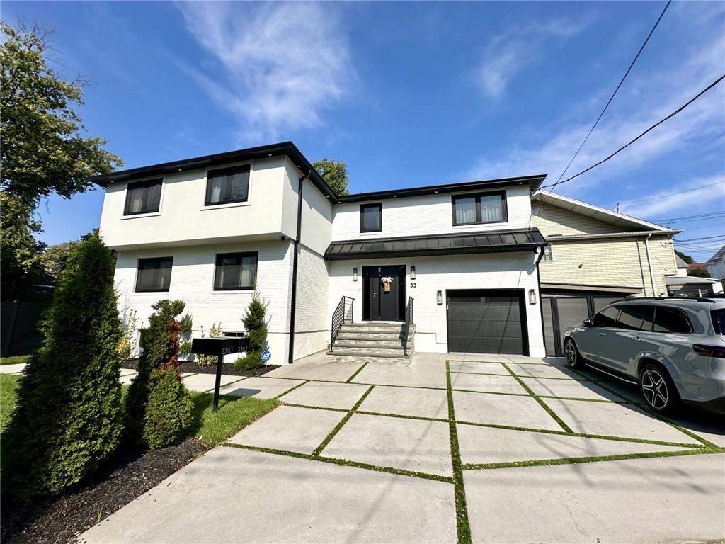 33 Gower Street Castleton Corners Staten Island NY 10314