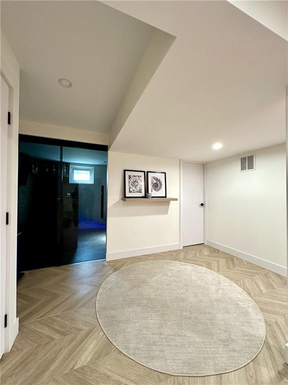 33 Gower Street Castleton Corners Staten Island NY 10314