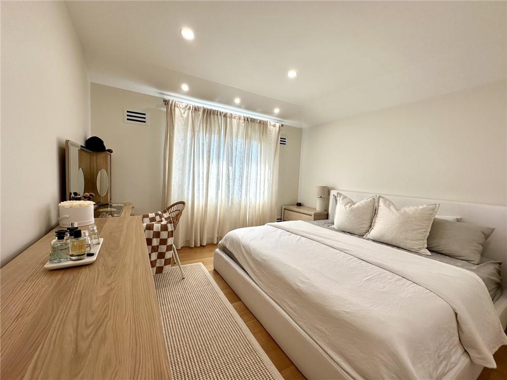 33 Gower Street Castleton Corners Staten Island NY 10314