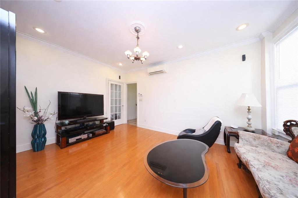 2250 East 24th Street Sheepshead Bay Brooklyn NY 11229