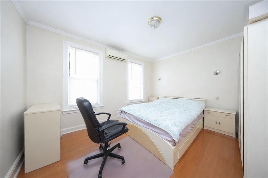 2250 East 24th Street Sheepshead Bay Brooklyn NY 11229