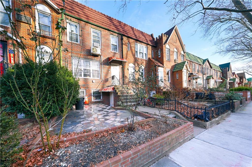 1953 East 28th Street Madison Brooklyn NY 11229