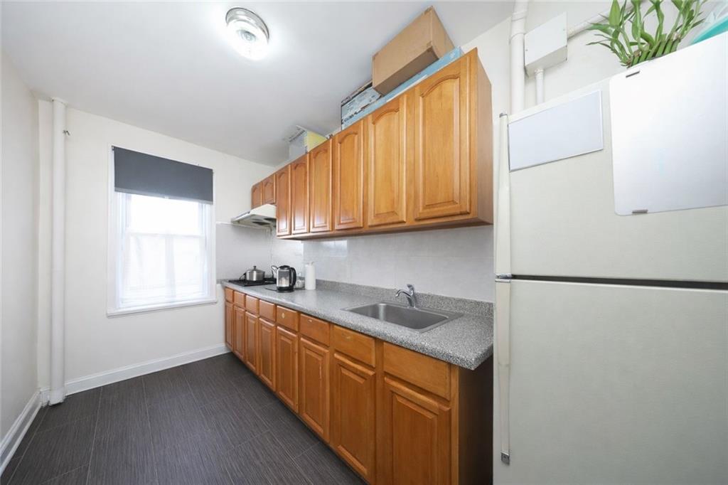 1953 East 28th Street Madison Brooklyn NY 11229