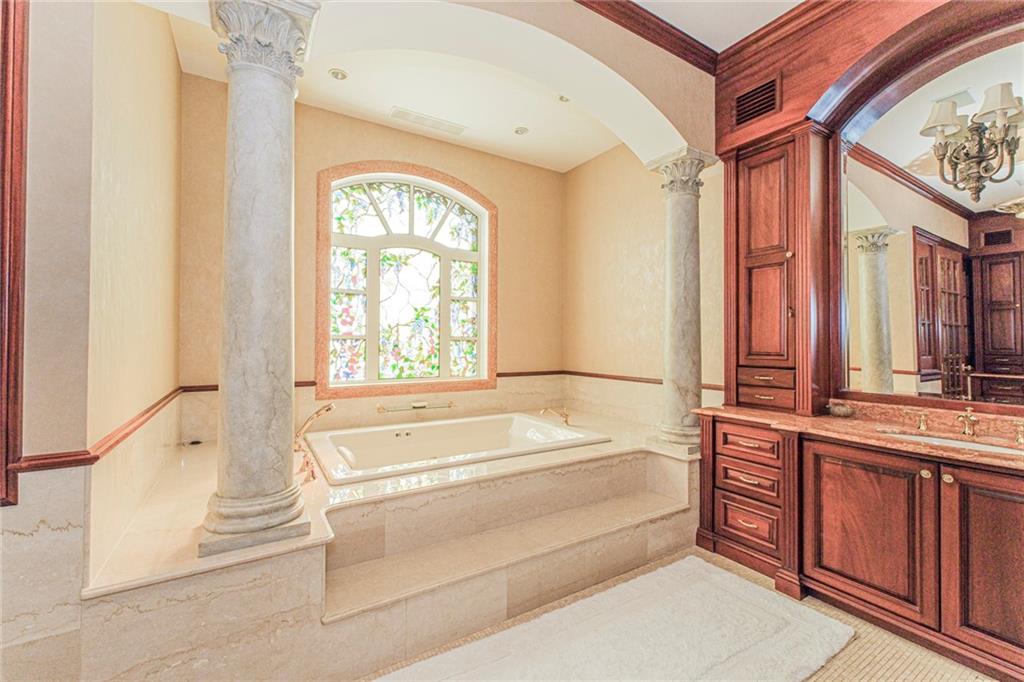 50 Wakefield Road Annadale Staten Island NY 10312