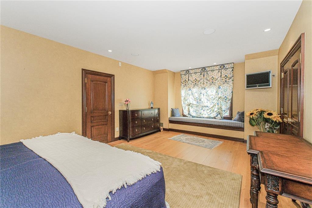 50 Wakefield Road Annadale Staten Island NY 10312