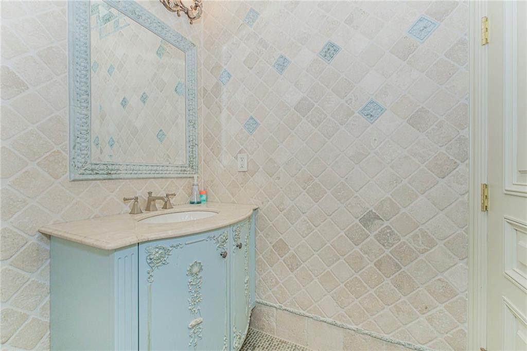 50 Wakefield Road Annadale Staten Island NY 10312