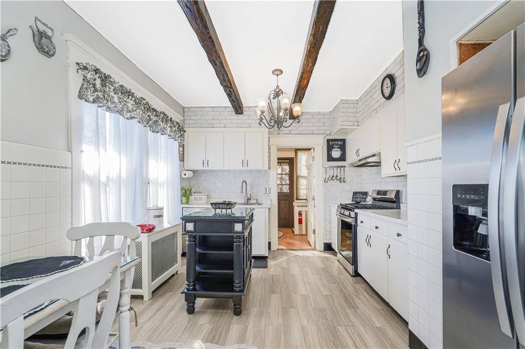 42 Bishop Street Oakwood Staten Island NY 10306