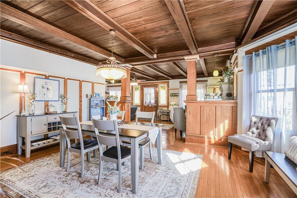 42 Bishop Street Oakwood Staten Island NY 10306