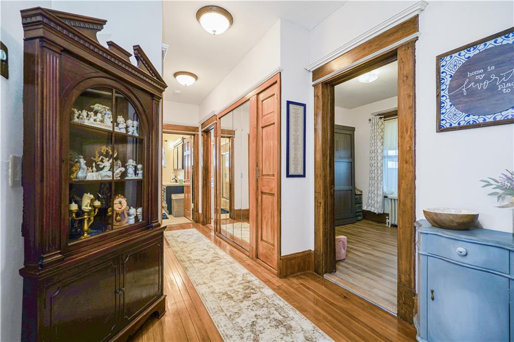 42 Bishop Street Oakwood Staten Island NY 10306