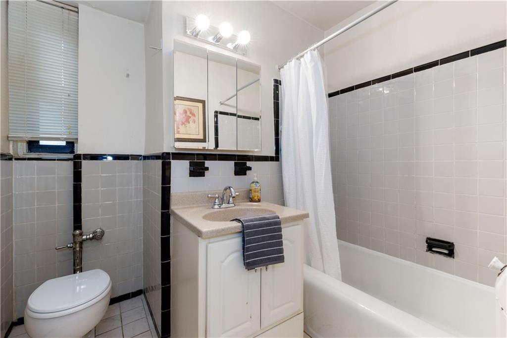 34-40 78th Street Jackson Heights Jackson Heights NY 11372