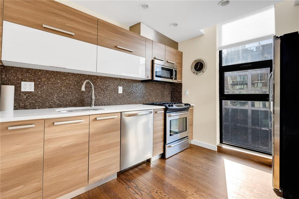 2833 Ocean Parkway Brighton Beach Brooklyn NY 11235