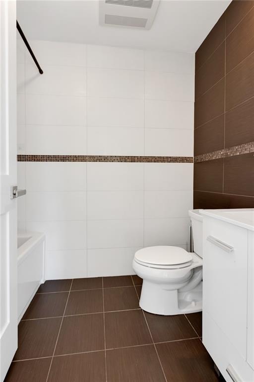 2833 Ocean Parkway Brighton Beach Brooklyn NY 11235