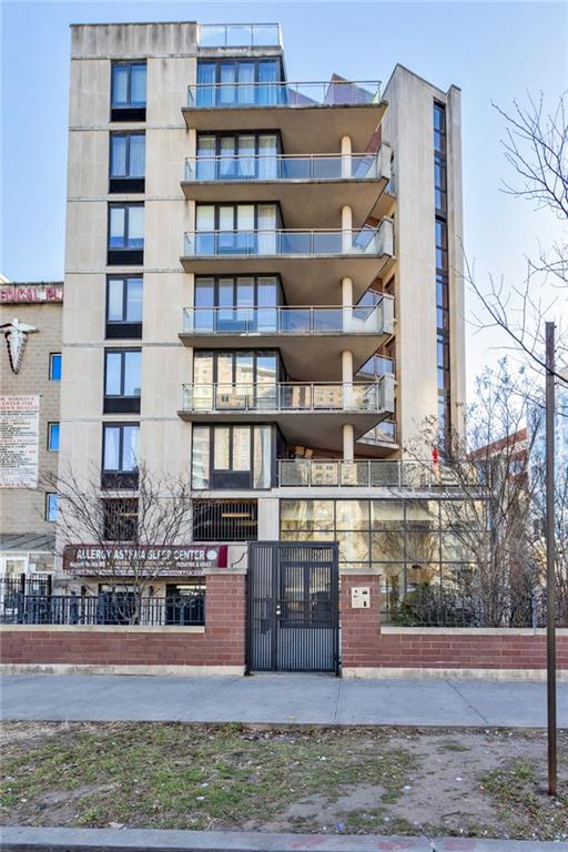 2833 Ocean Parkway Brighton Beach Brooklyn NY 11235