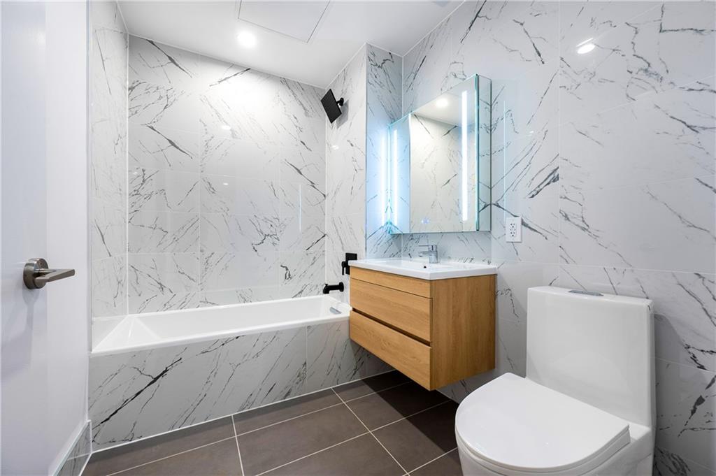 150-02 Northern Boulevard Murray Hill Flushing NY 11354