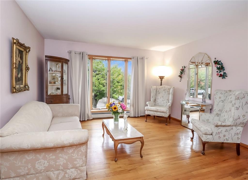 282 Boscombe Avenue Richmond Valley Staten Island NY 10309