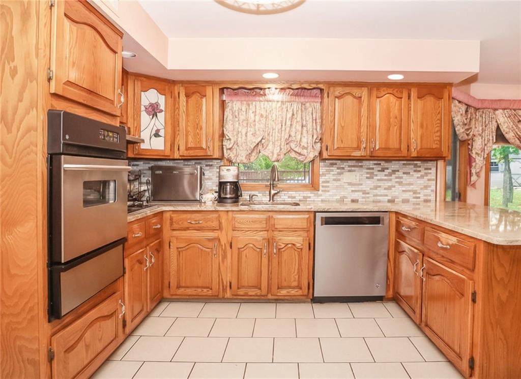 282 Boscombe Avenue Richmond Valley Staten Island NY 10309