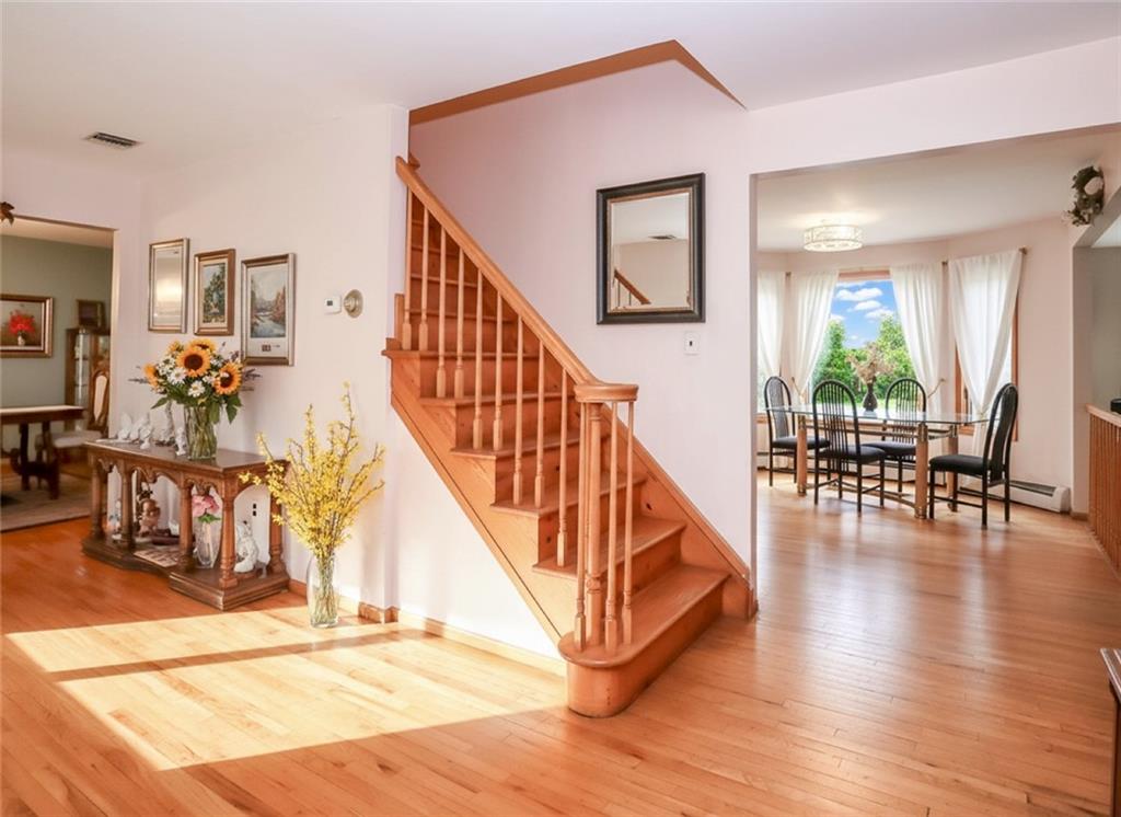 282 Boscombe Avenue Richmond Valley Staten Island NY 10309