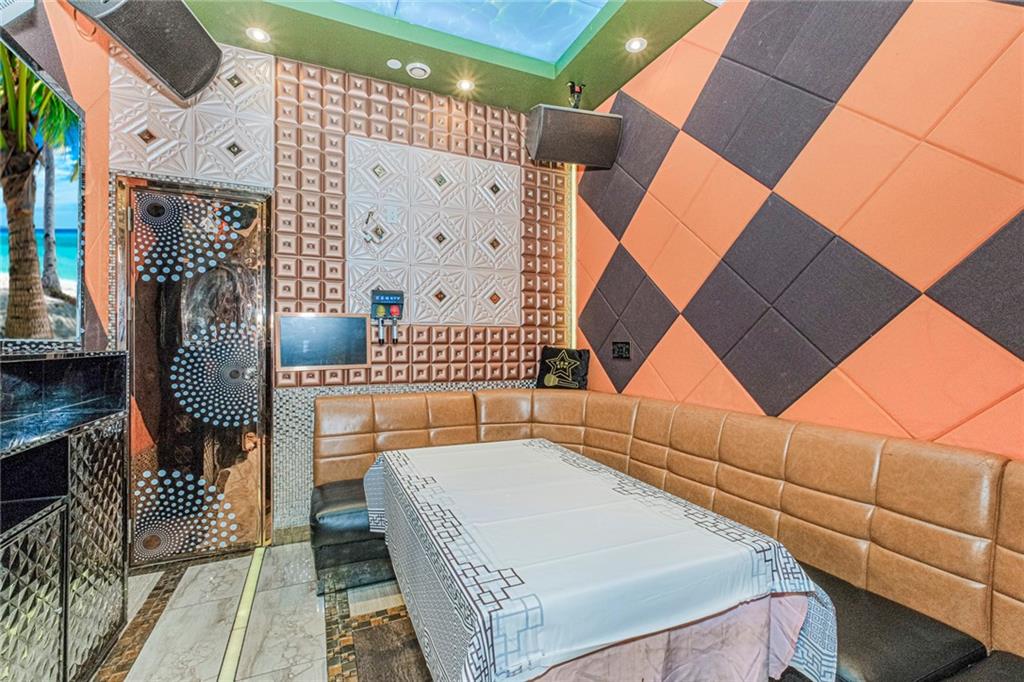 6119 20th Avenue Bensonhurst Brooklyn NY 11204