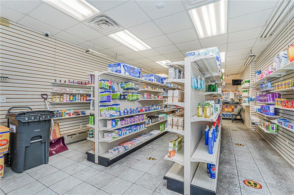 174 Avenue O Bensonhurst Brooklyn NY 11204