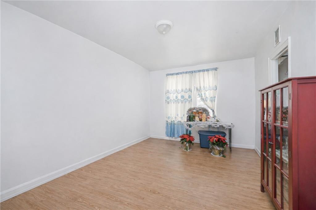 174 Avenue O Bensonhurst Brooklyn NY 11204