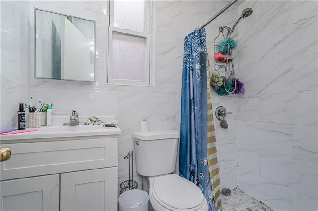 174 Avenue O Bensonhurst Brooklyn NY 11204