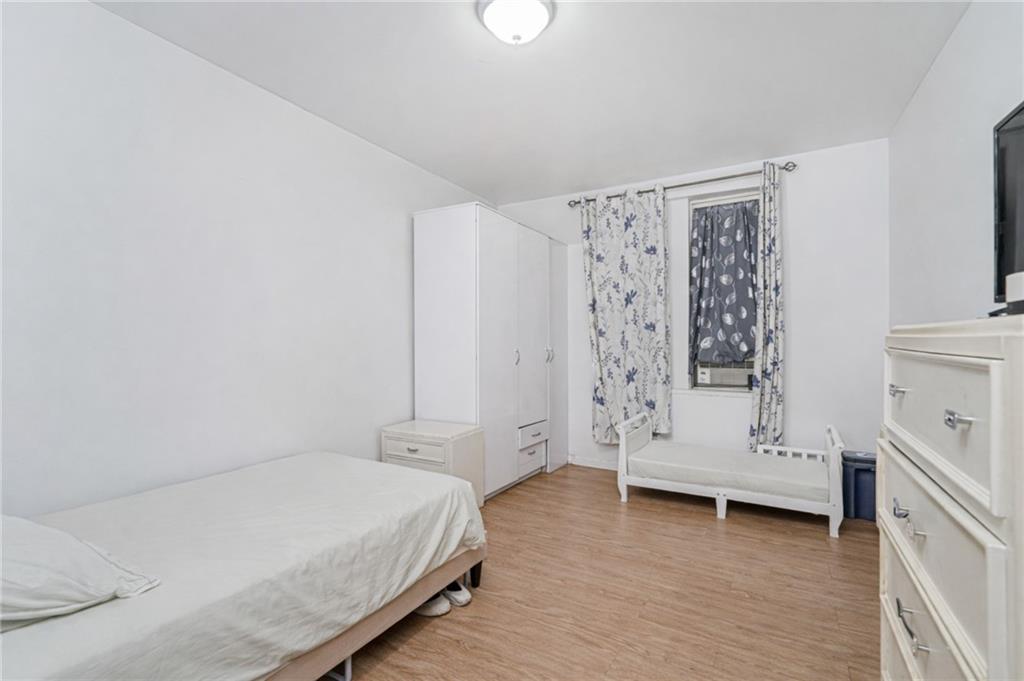 174 Avenue O Bensonhurst Brooklyn NY 11204