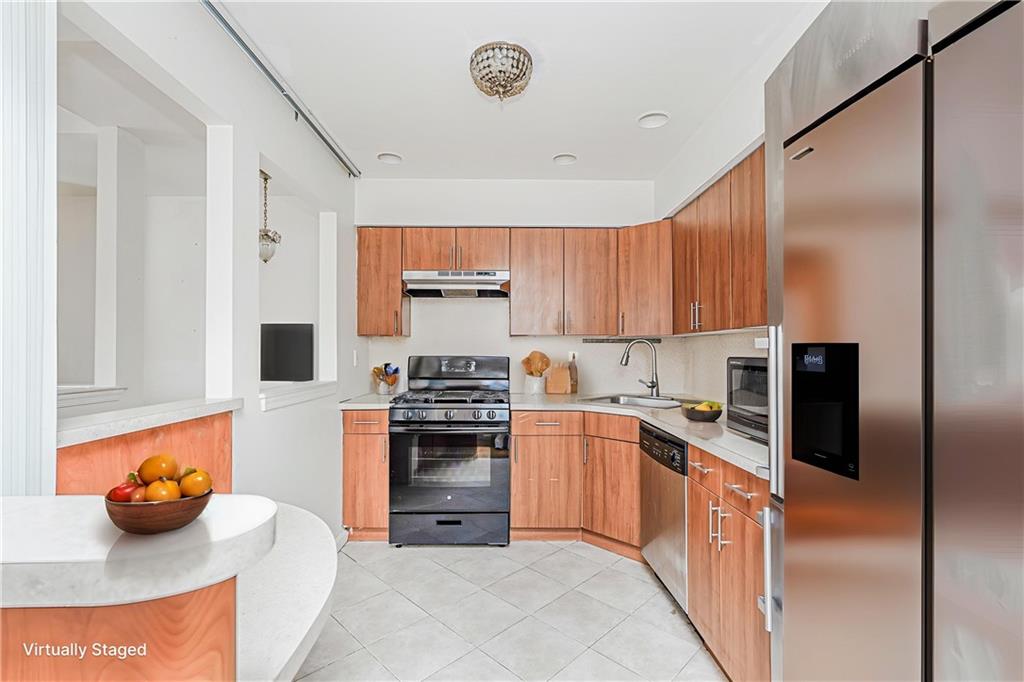 3107 Emmons Avenue Sheepshead Bay Brooklyn NY 11235