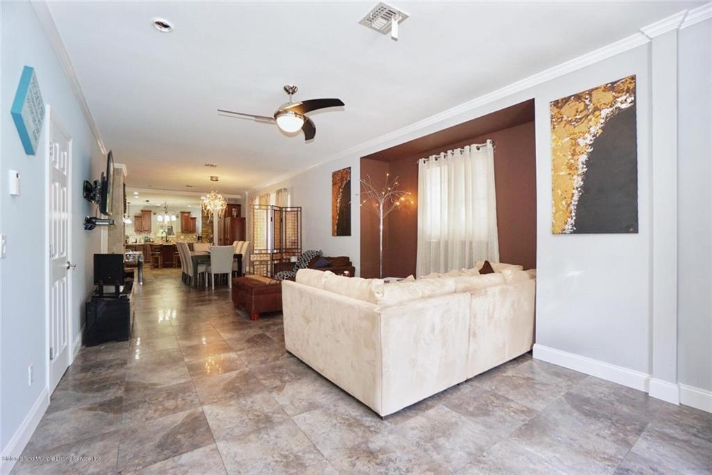 386 Page Avenue Tottenville Staten Island NY 10307