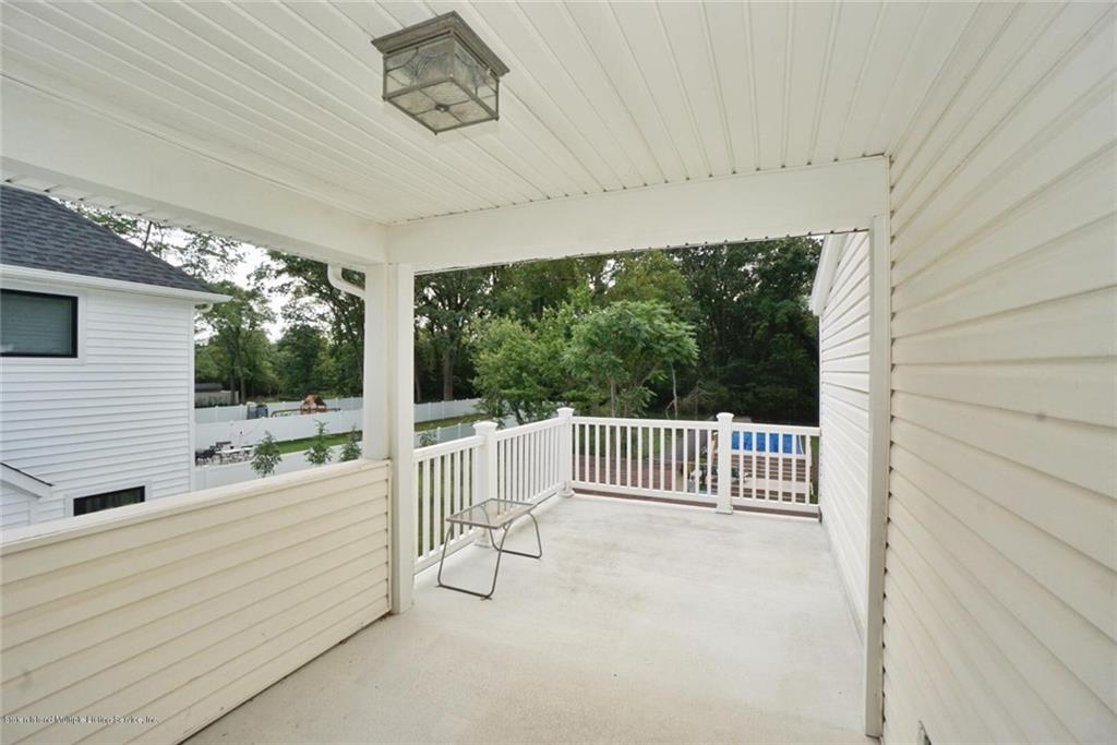 386 Page Avenue Tottenville Staten Island NY 10307