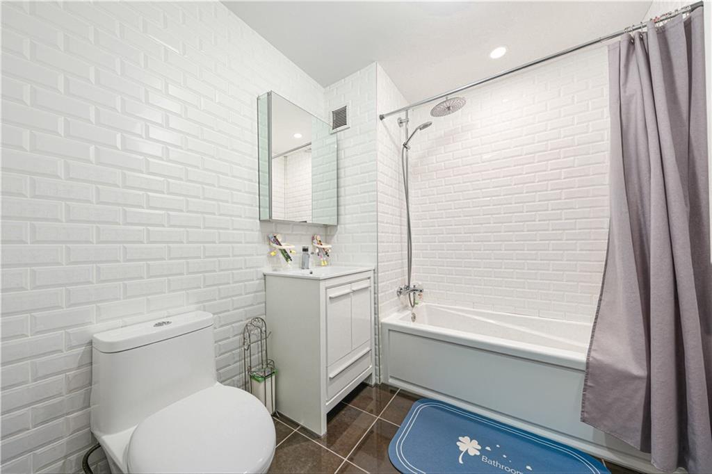 3016 Brighton 5th Street Brighton Beach Brooklyn NY 11235