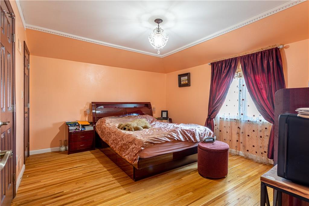 437 Laconia Avenue Dongan Hills Staten Island NY 10305