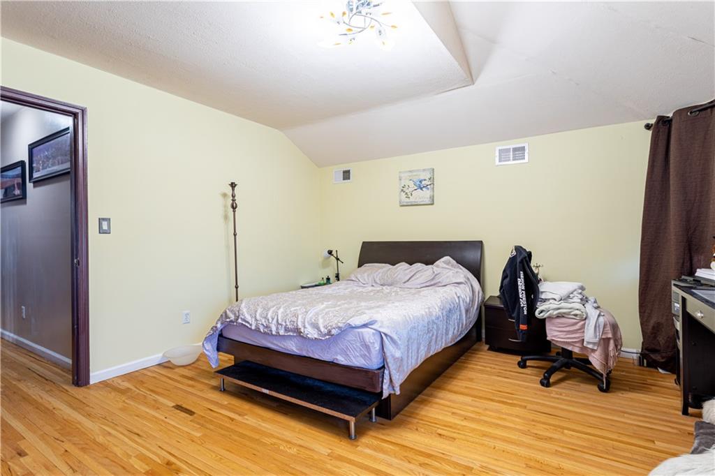 437 Laconia Avenue Dongan Hills Staten Island NY 10305