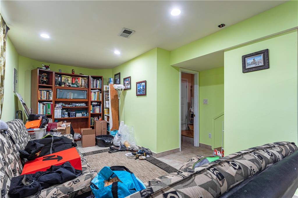 437 Laconia Avenue Dongan Hills Staten Island NY 10305