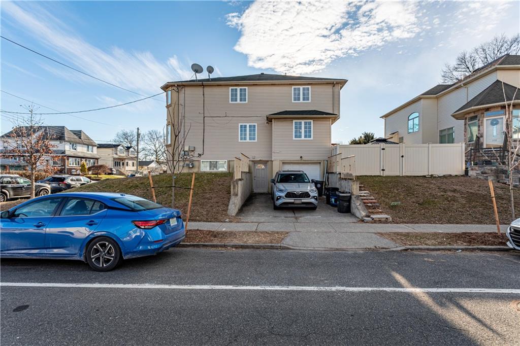 437 Laconia Avenue Dongan Hills Staten Island NY 10305