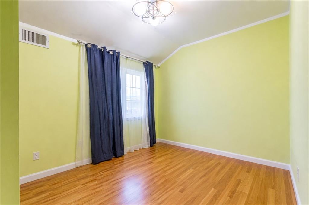 437 Laconia Avenue Dongan Hills Staten Island NY 10305