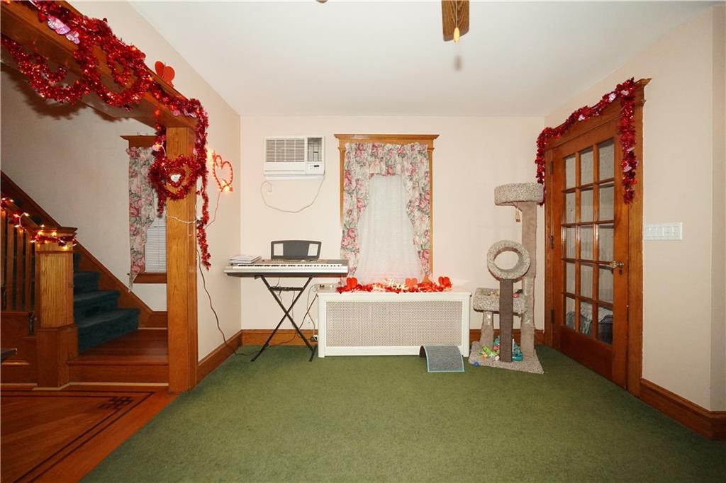 182 Lexington Avenue Port Richmond Staten Island NY 10302